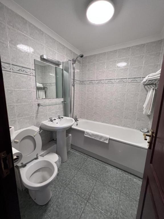 Lochway Hotel Dumbarton Kültér fotó